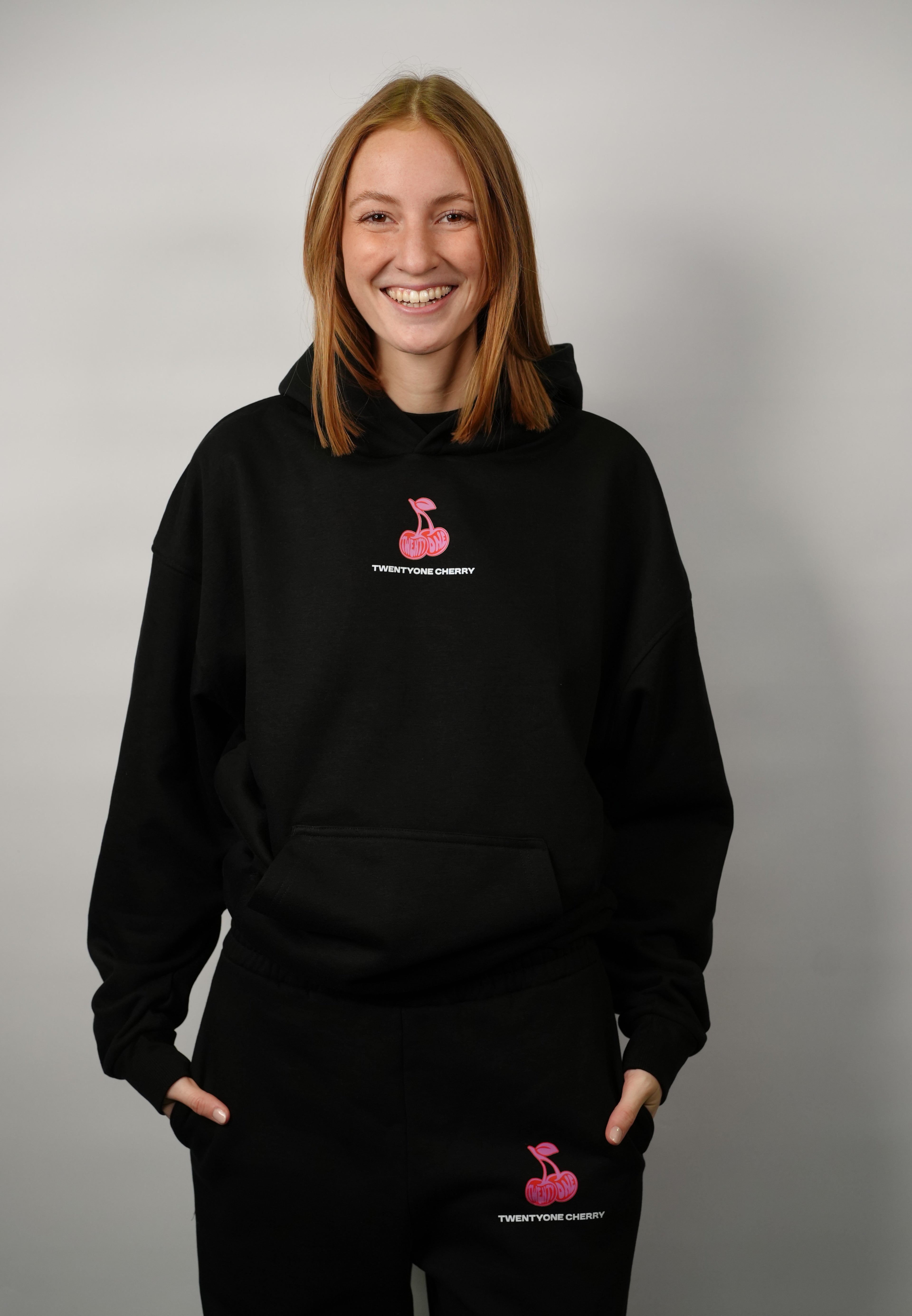 TWENTYONE CHERRY BASIC Oversized Hoodie